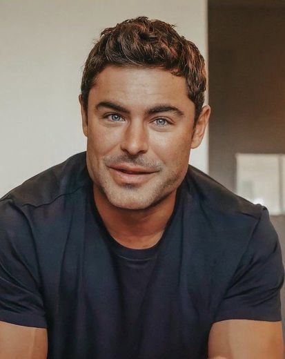 Zac Efron métamorphose